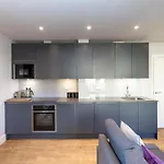 Hampden Apartments - The Anne