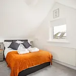 Outstanding 6 Sleeper - Great Location - Legoland