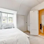 Chic 3-Bed Townhouse,2 Mins To Windsor\'S Long Walk