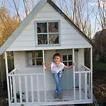 Willow Court Farm Studio South & Petting Farm, 8 Mins From Legoland & Windsor, 15 Mins From Lapland Uk