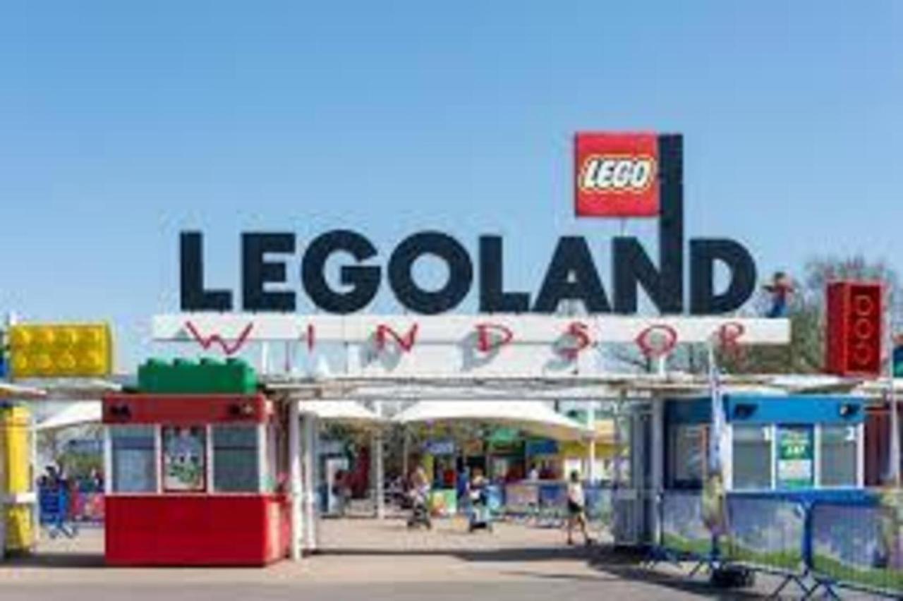 Lego Land Castle Victorian Town House * Windsor