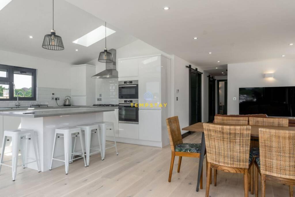 Holiday home Luxury River Thames - Marina - Parking