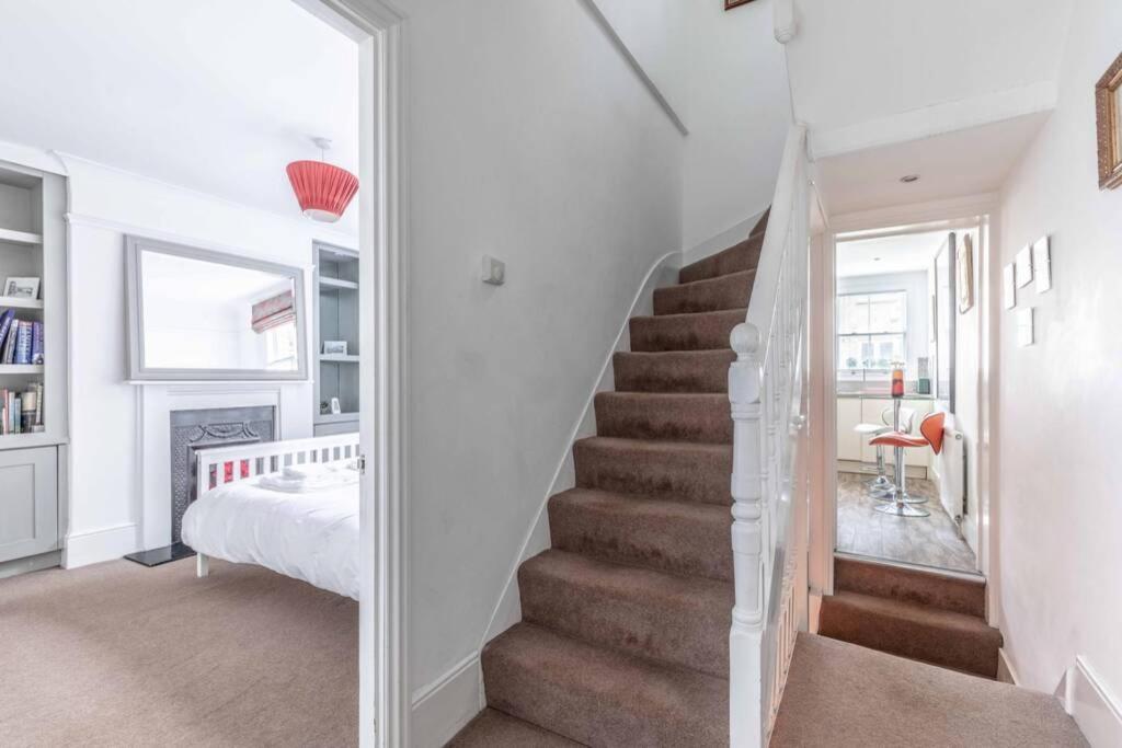 Holiday home Town Centre Victorian Townhouse Sleeps 6