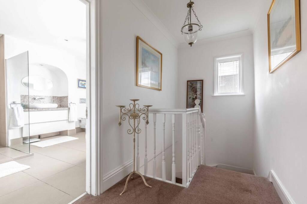 Holiday home Town Centre Victorian Townhouse Sleeps 6 *