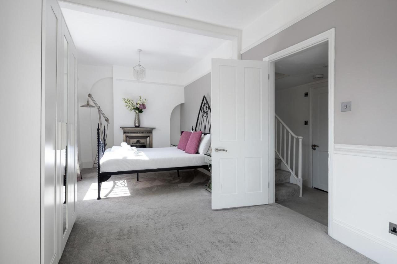 Castle Properties: The Duchess, 3 Bed Family *