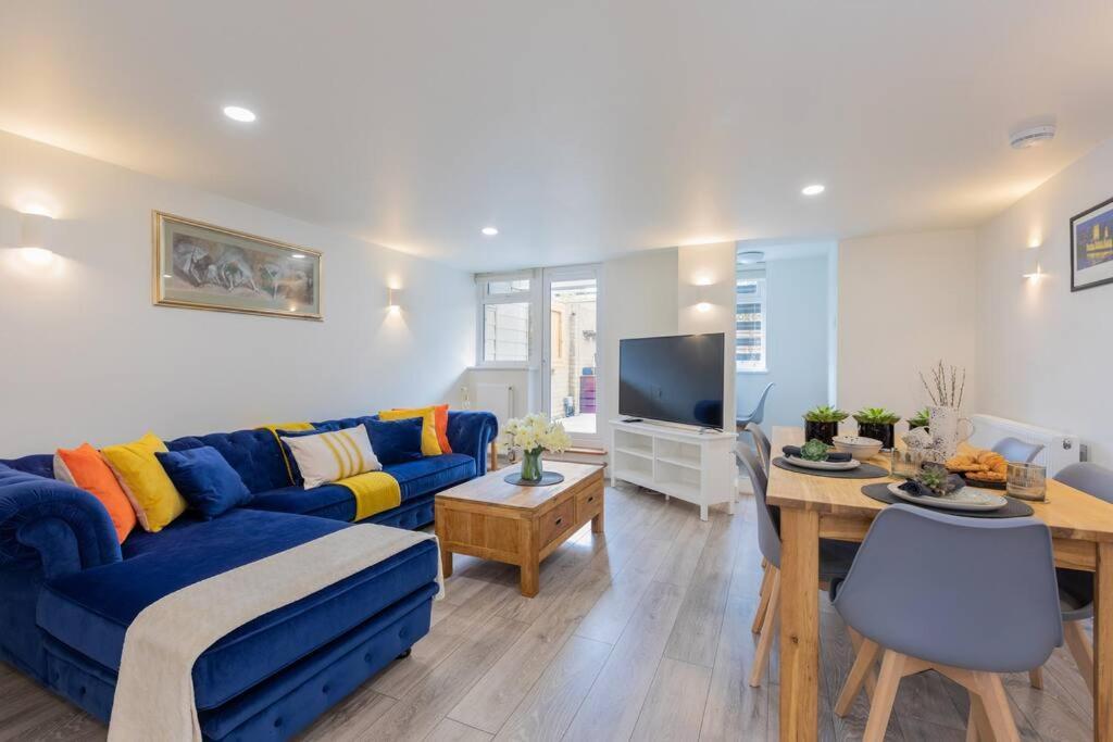 Apartment Modern Garden Flat, Walk 2 Sights Windsor