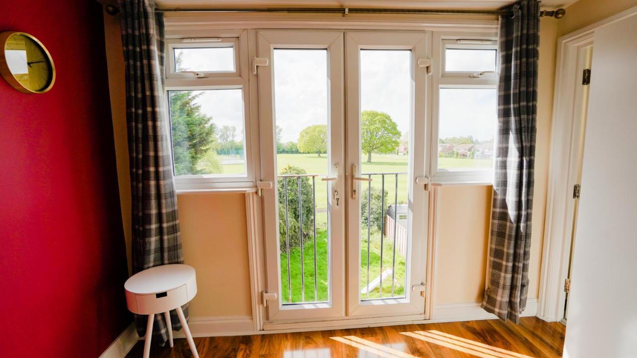 Holiday home E2m Stays The Elizabeth 4bed House , Legoland Windsor