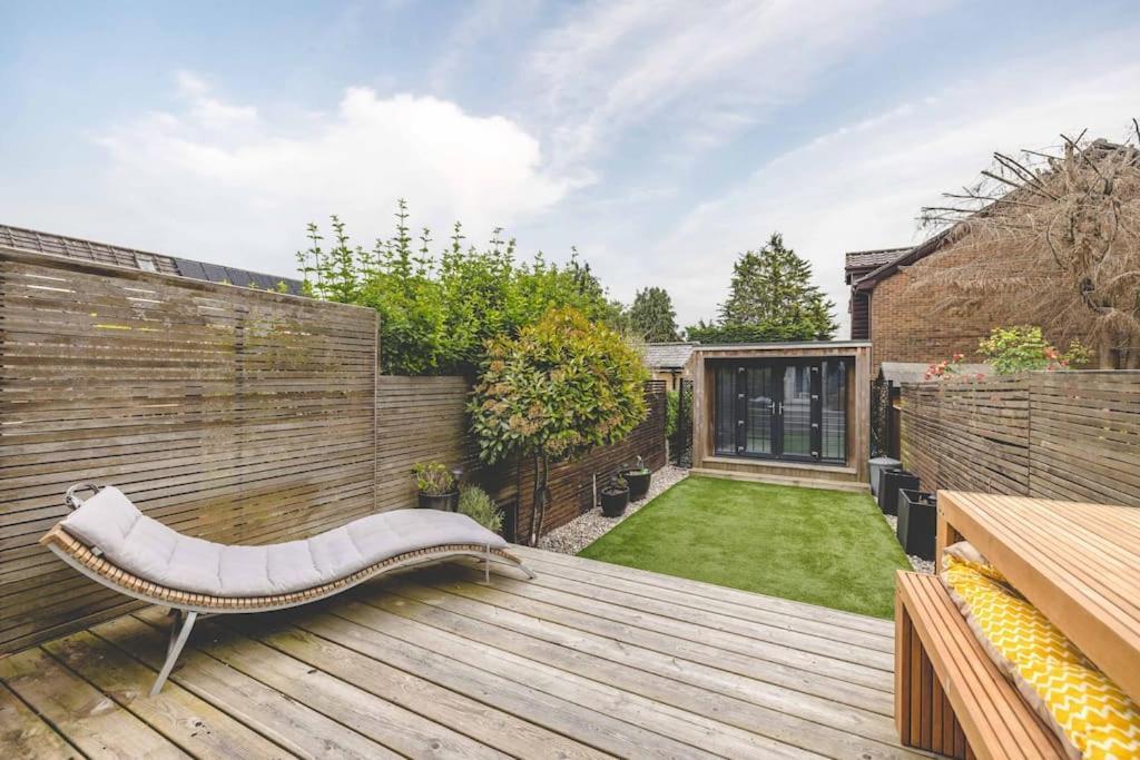 Stylish 2-bed House With Office And Private Garden
