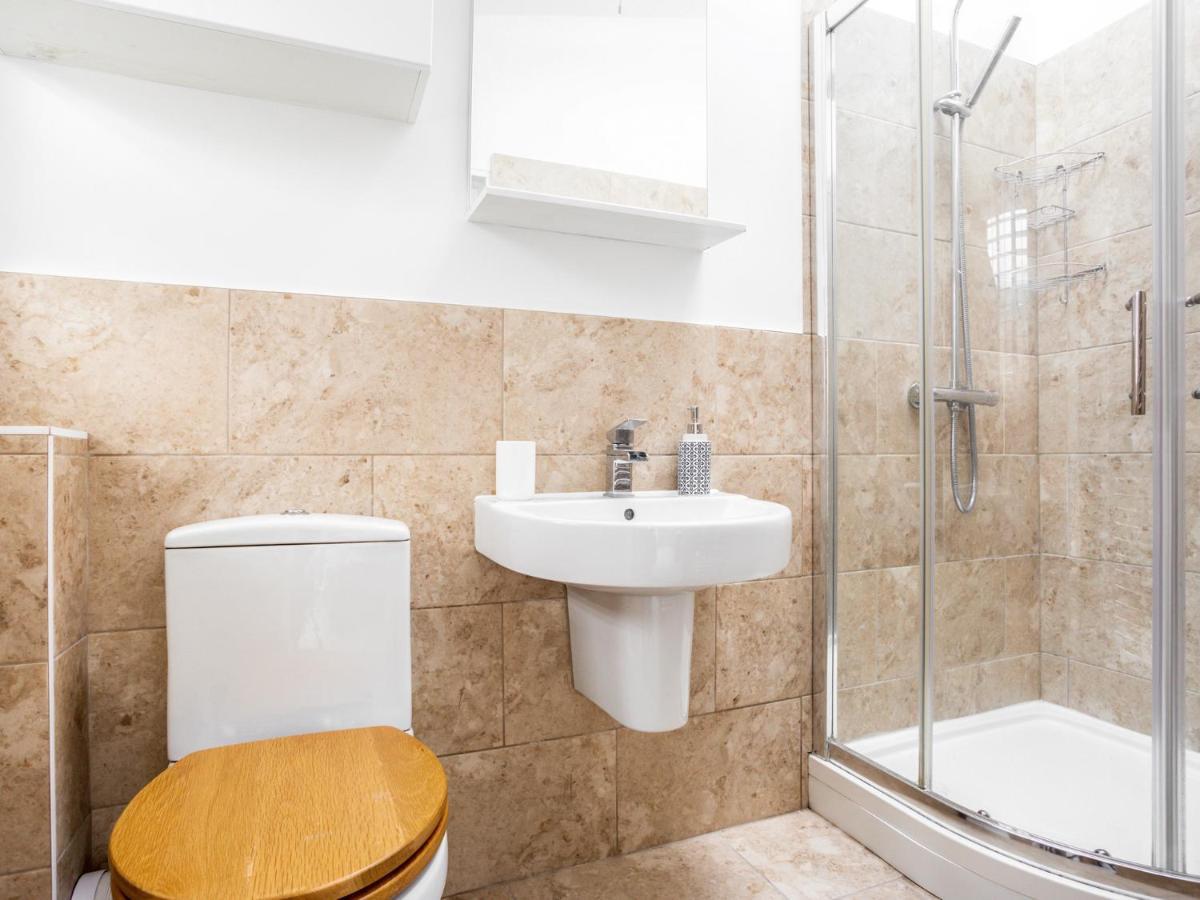 Outstanding 6 Sleeper - Great Location - Legoland