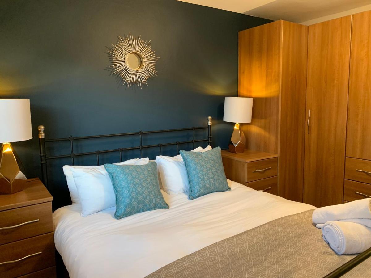 Apartment Two-bedroom In Windsor