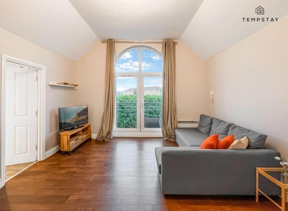 Apartment Cosy In & Free Parking Windsor