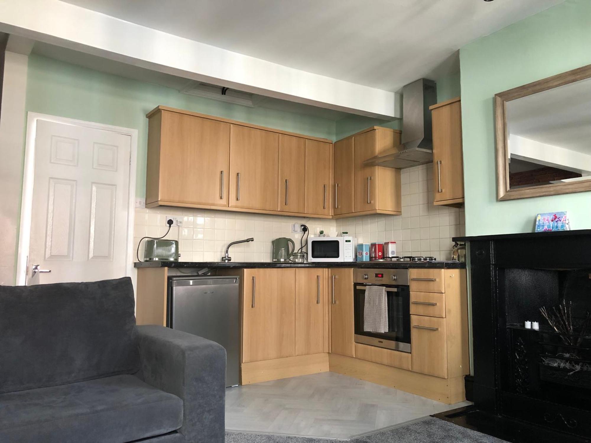 Apartment One Bed In Town Centre, 5 Min Walk To The Castle!!