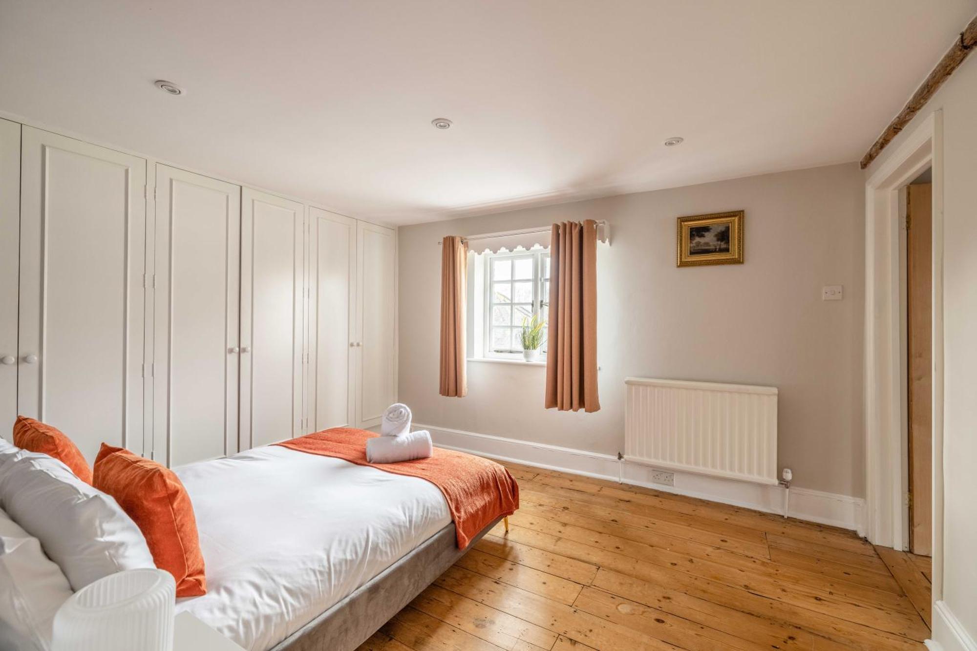 Holiday home The Old Mill House, Riverside Hidden Gem! *