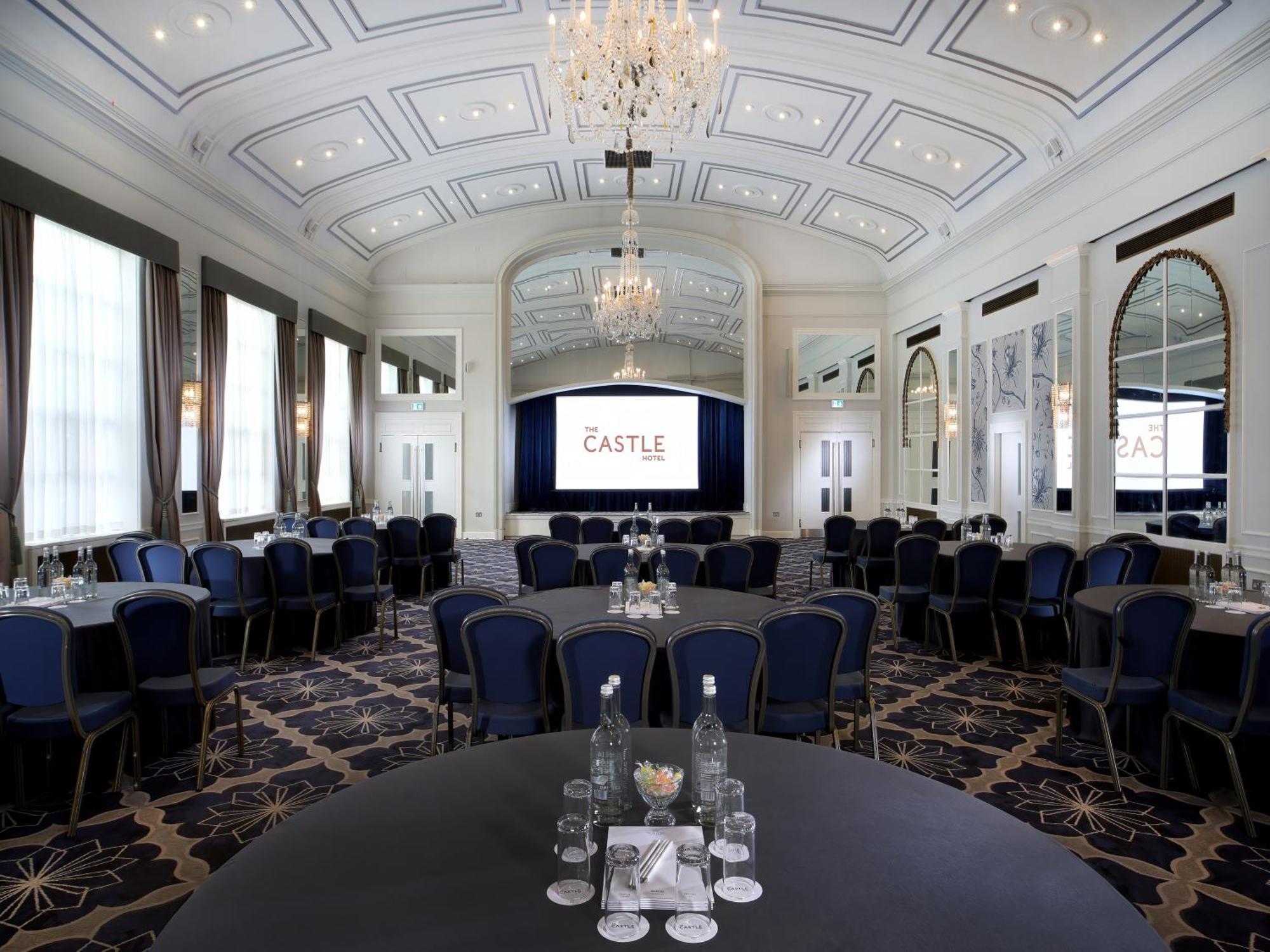 Castle Hotel