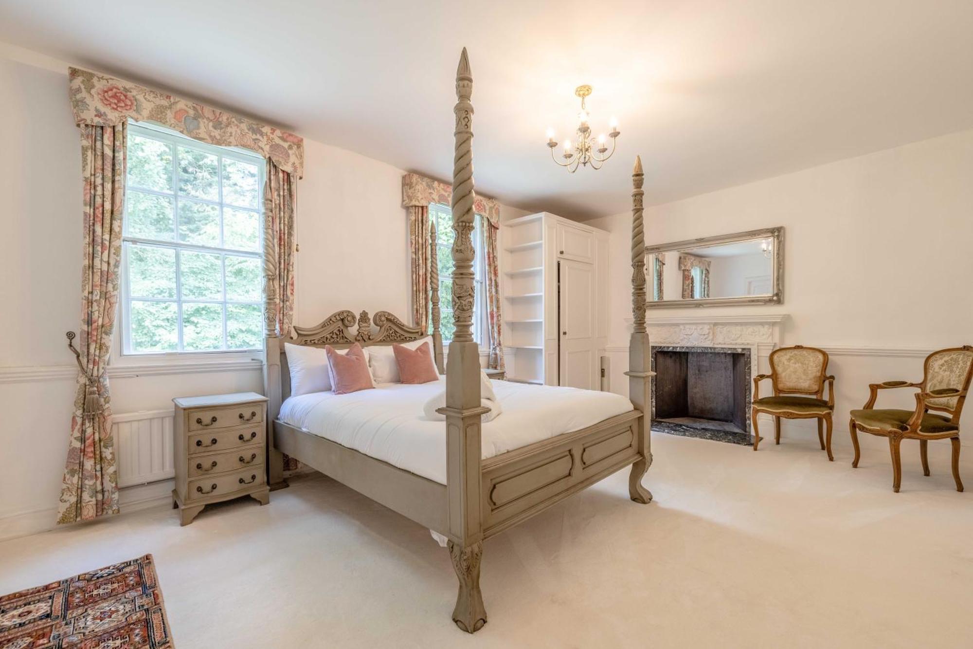 Royal Grand Manor House * Windsor