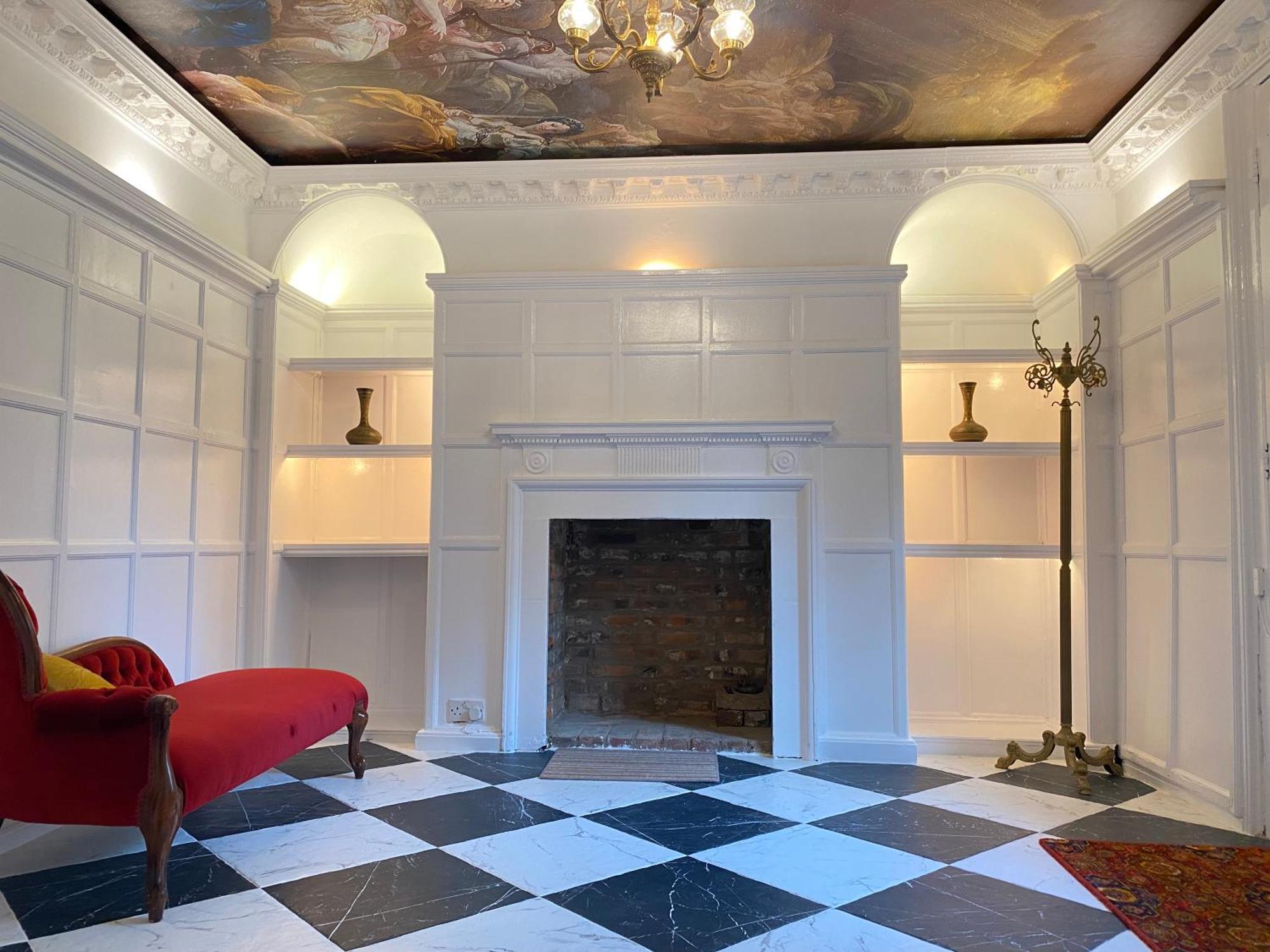 Royal Grand Manor House Holiday home