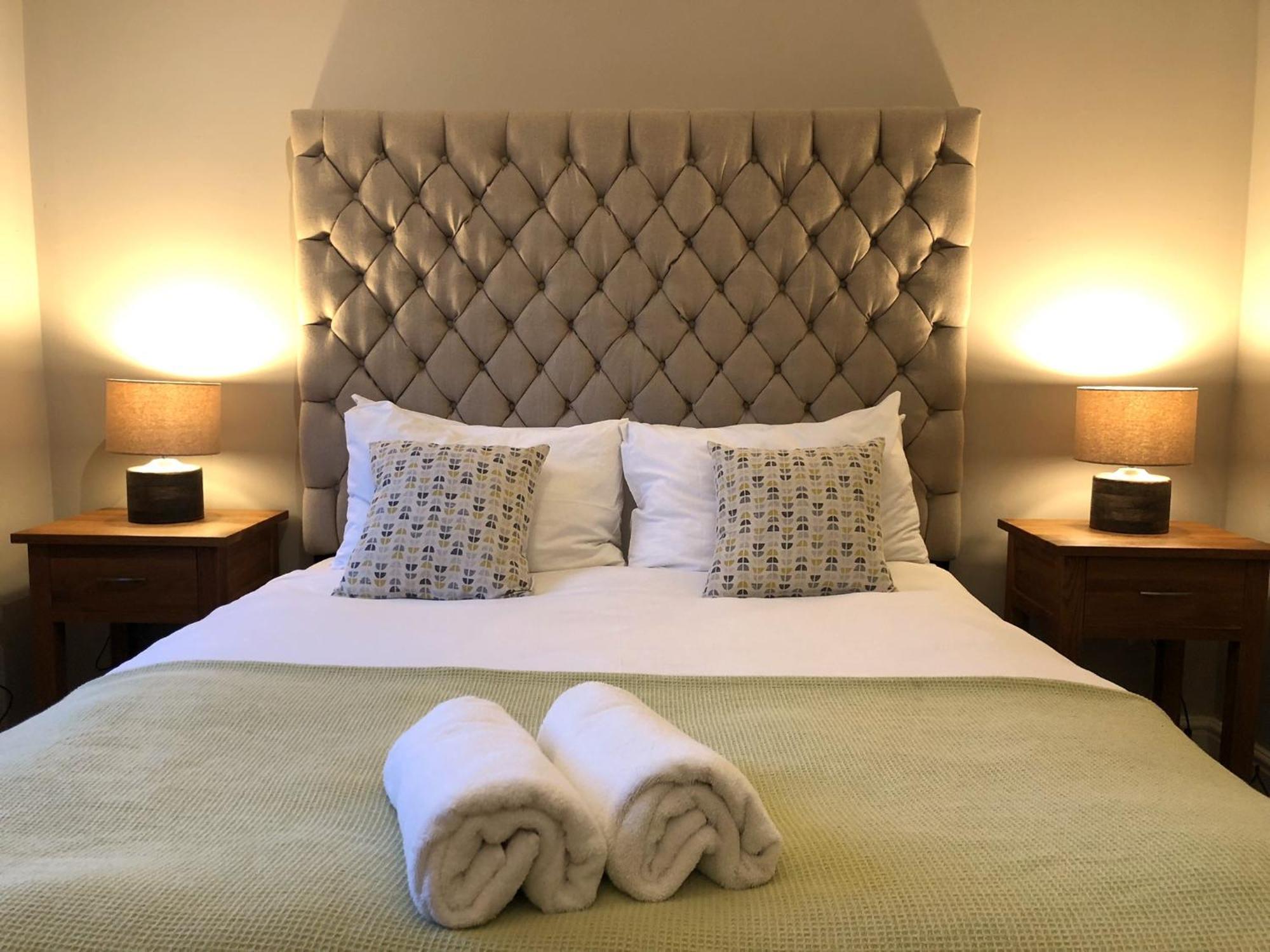Apartment Lord Raglan House One Bedroom With Parking
