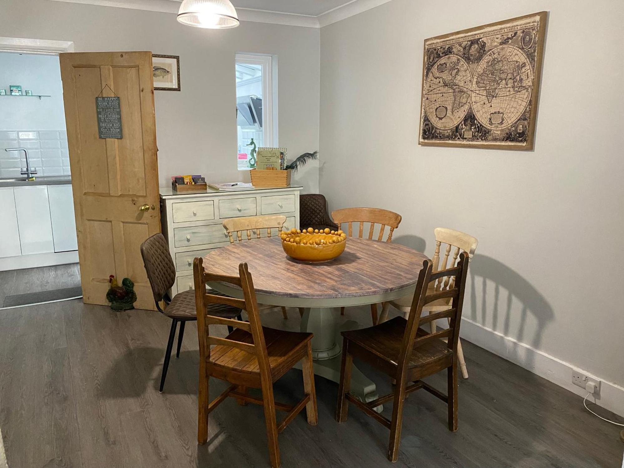 Villa Cottage: Cosy, Charming, Full Of Character