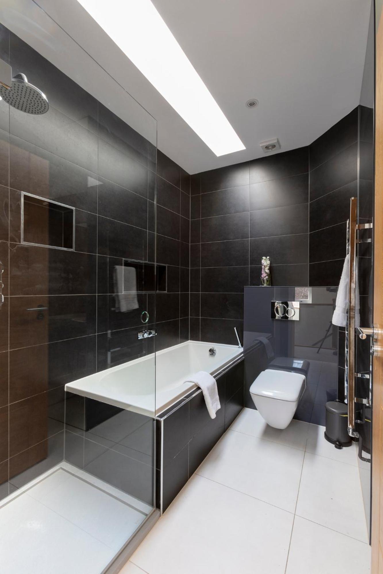 Luxurious Town House Windsor