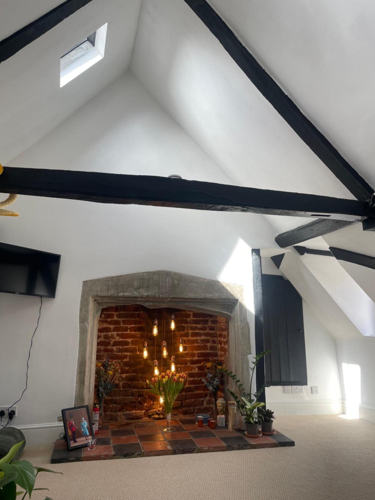 Epic Location, Views & Large Private Terrace Apartment