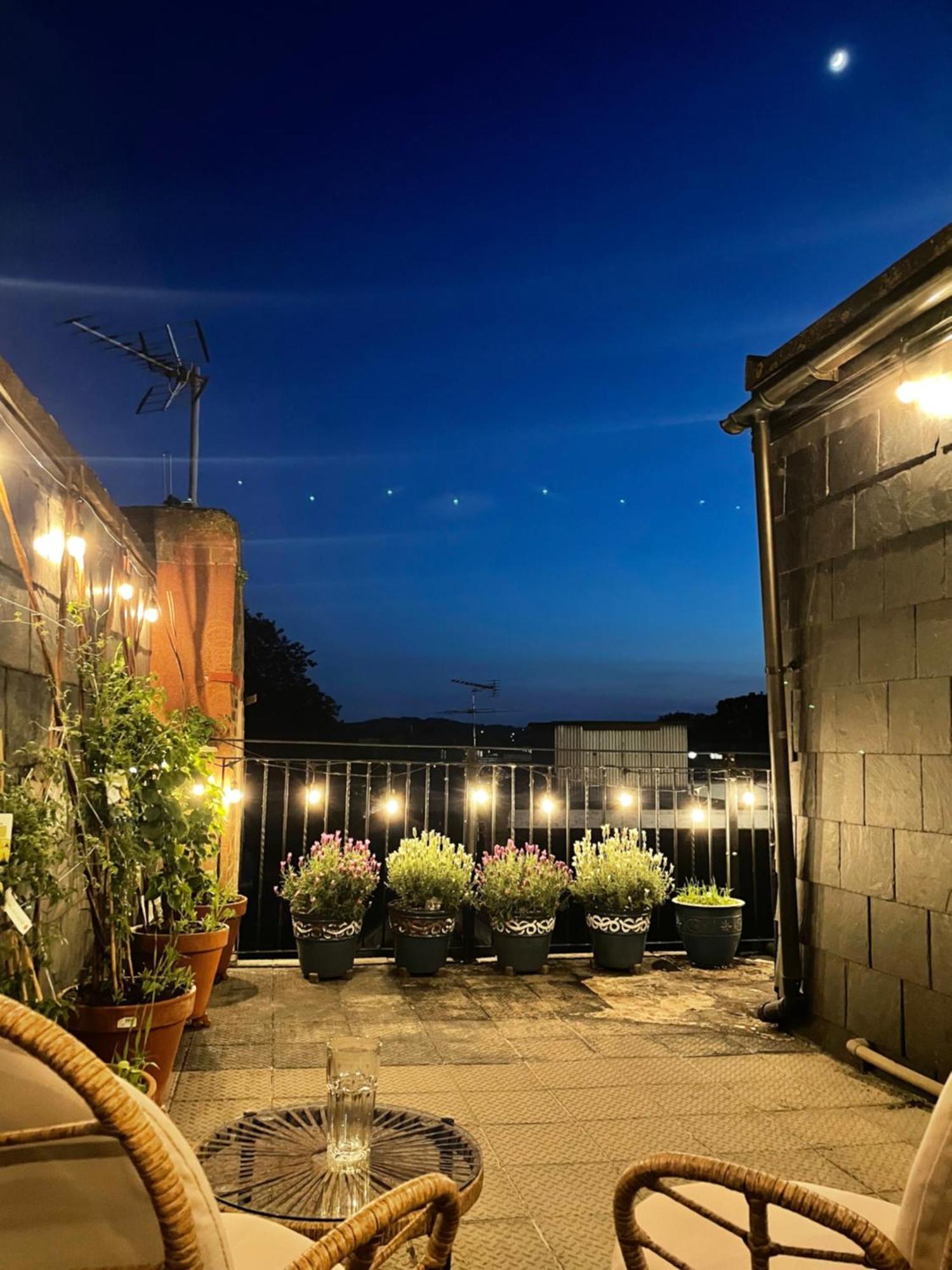 Apartment Epic Location, Views & Large Private Terrace *