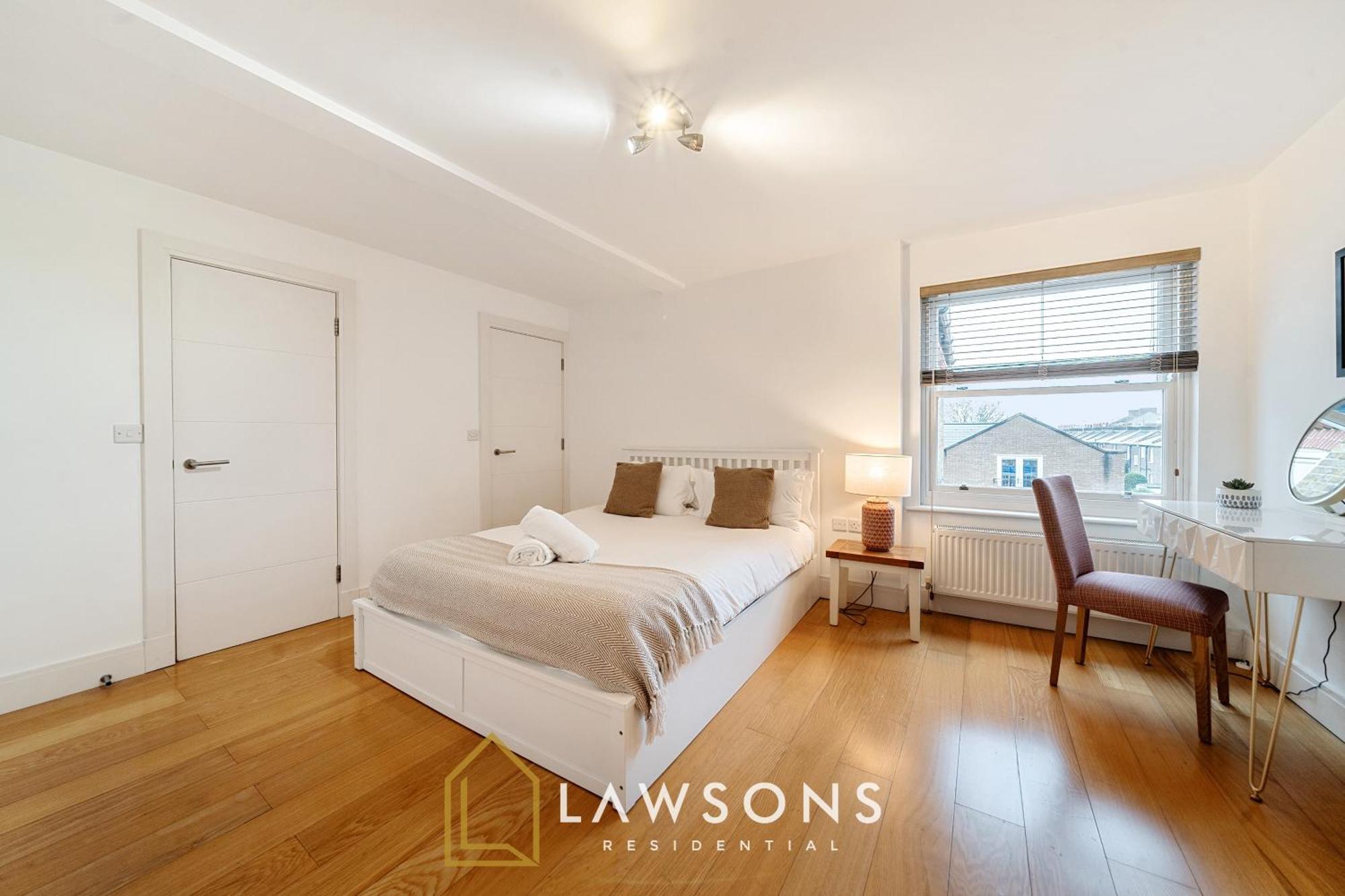 Urban Living By Lawsons With Free Parking Windsor