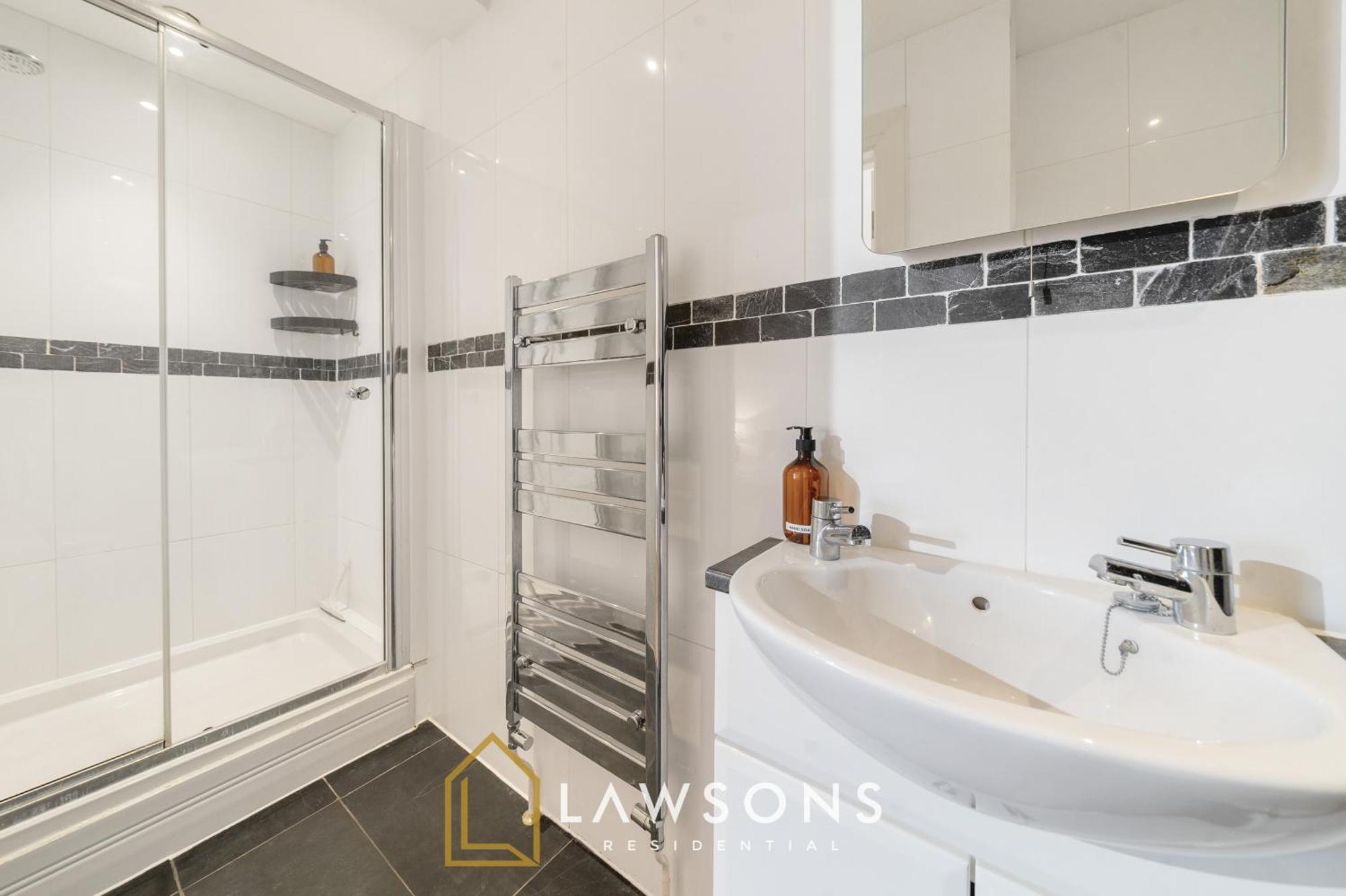 Urban Living By Lawsons With Free Parking Apartment Windsor
