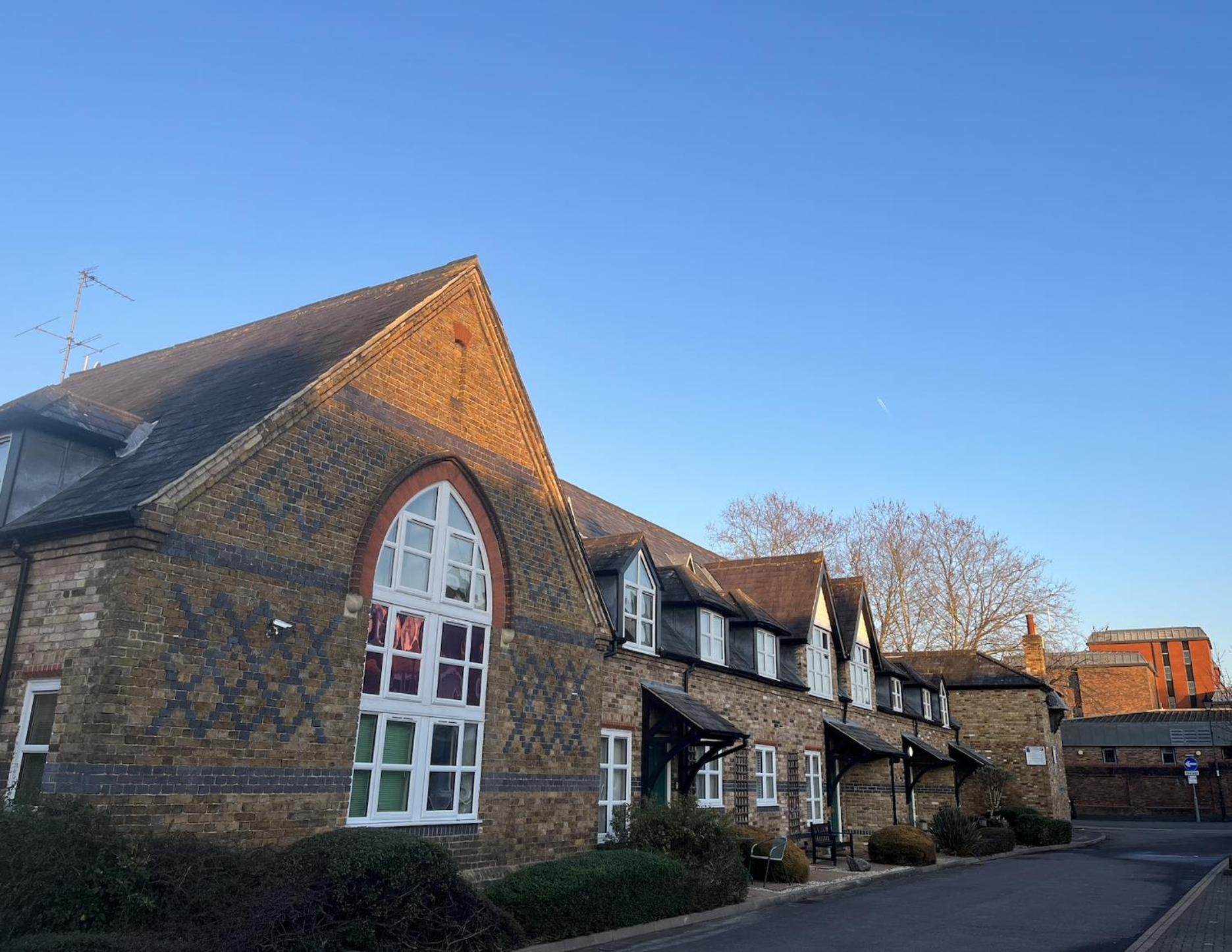 Hidden Gem With Free Parking Windsor