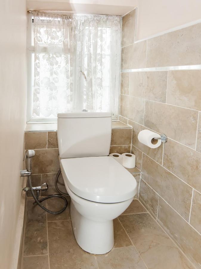 Oyo Vale Windsor