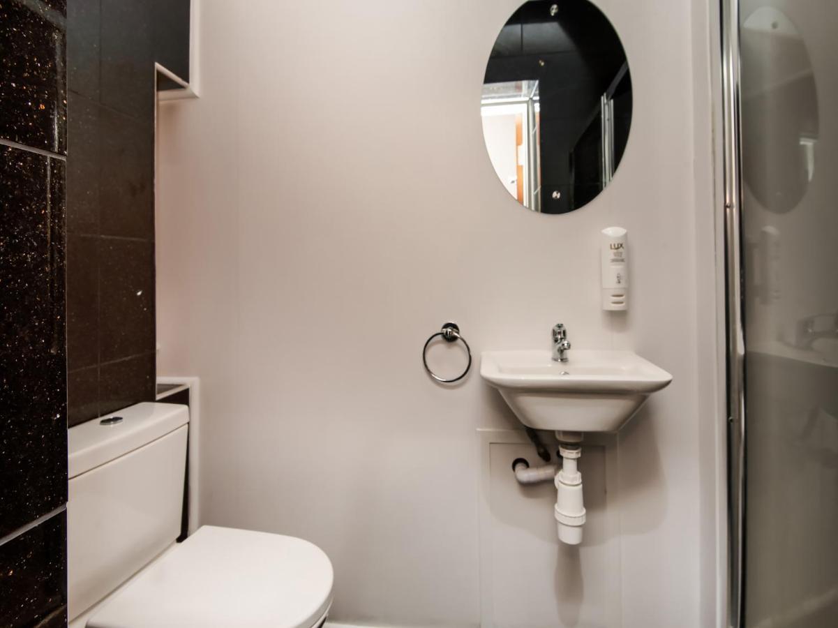 Oyo Vale Hotel 3*