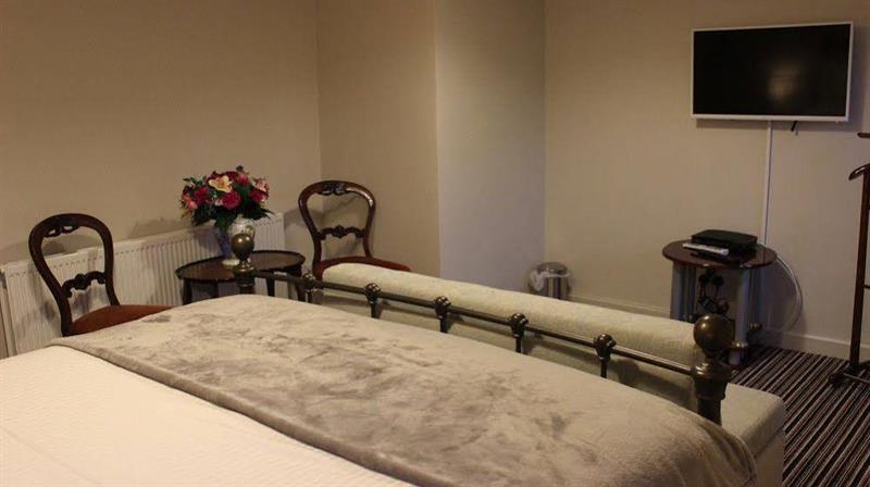 Oyo Vale 3* Windsor