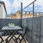 Boutique Living By Lawsons