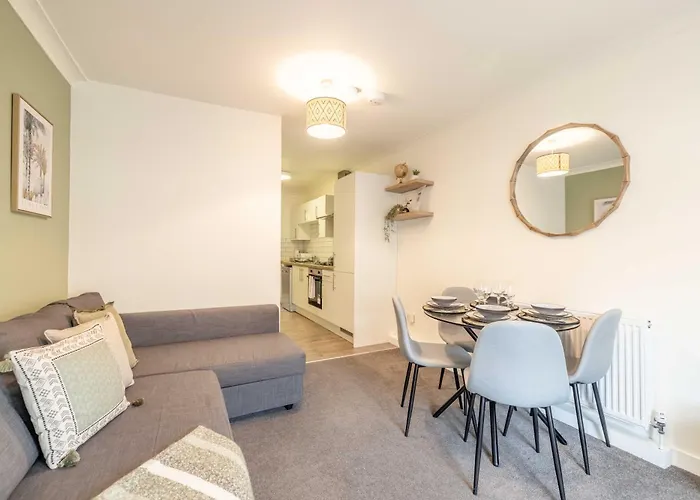 Stylish Apartment 5 Min Walk To Castle