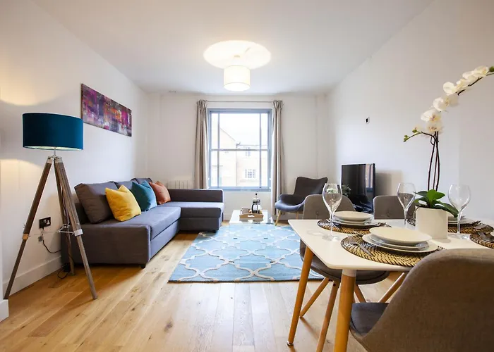 Urban Living\'S ~ King Edward Luxury Apartments In The Heart Of Windsor