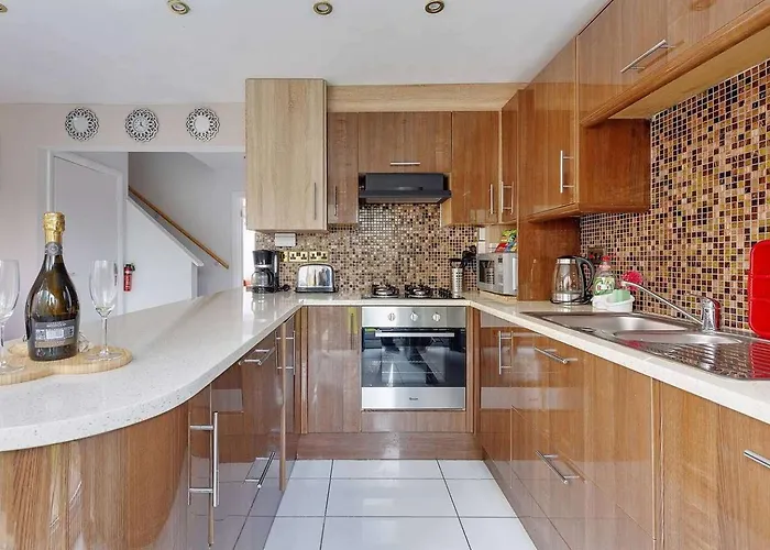 Three Bedroom Property In A Great Location