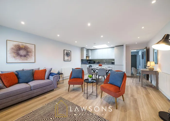 Penthouse Living By Lawsons