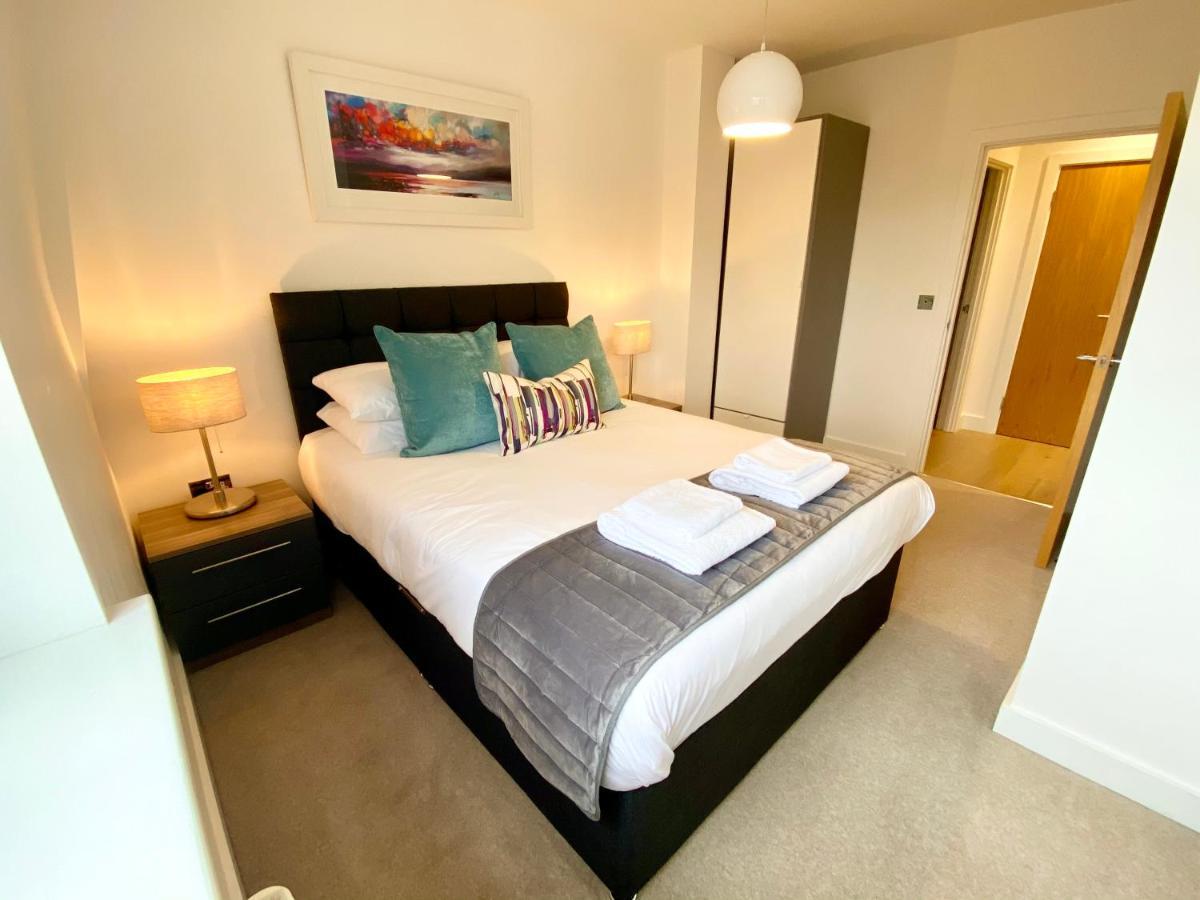 Urban Living's ~ King Edward Luxury In The Heart Of Windsor