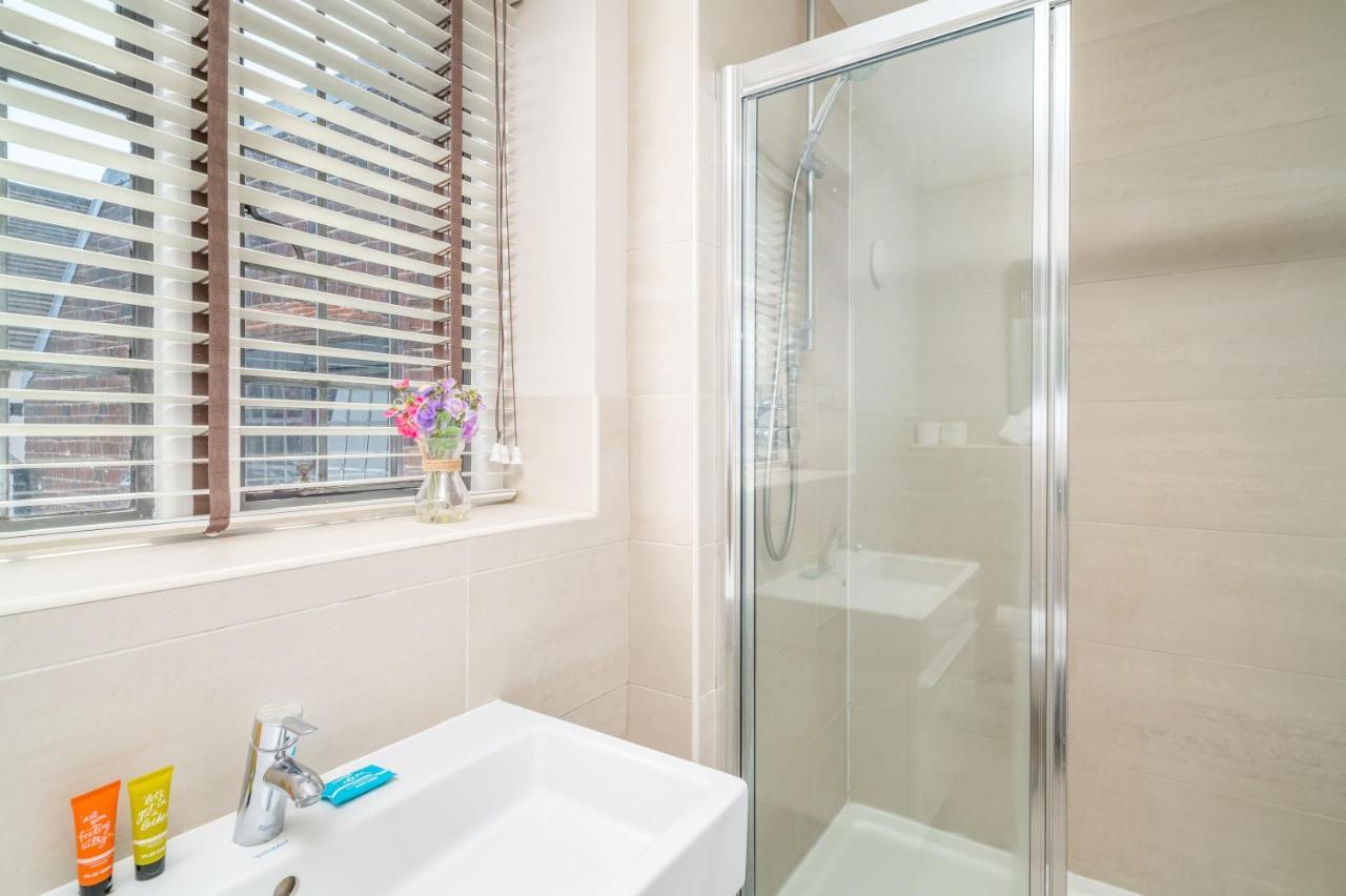 Castle Properties:eton-the College