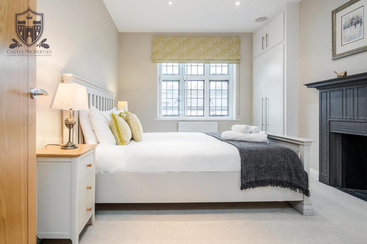 Castle Properties:eton-the College * Windsor