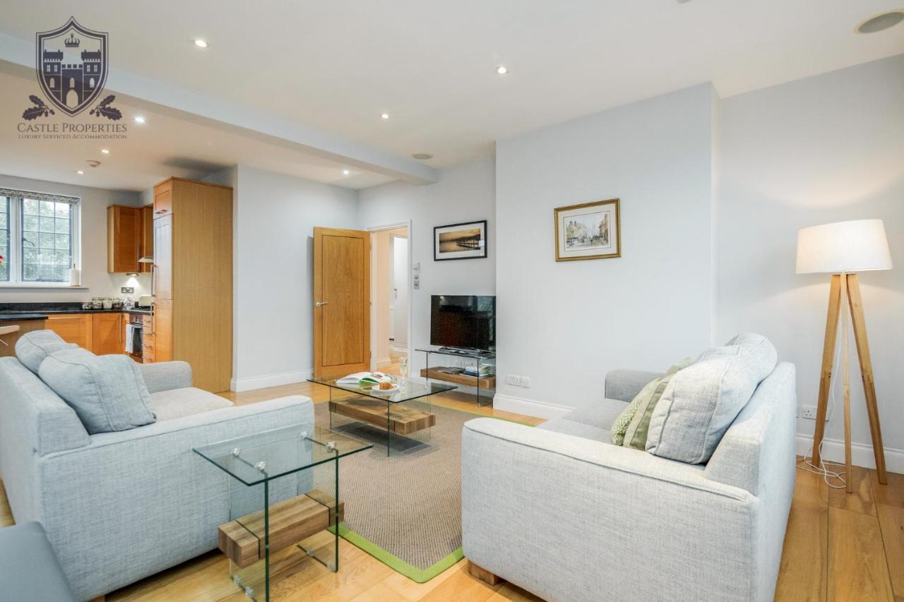 Castle Properties:eton-the College * Windsor