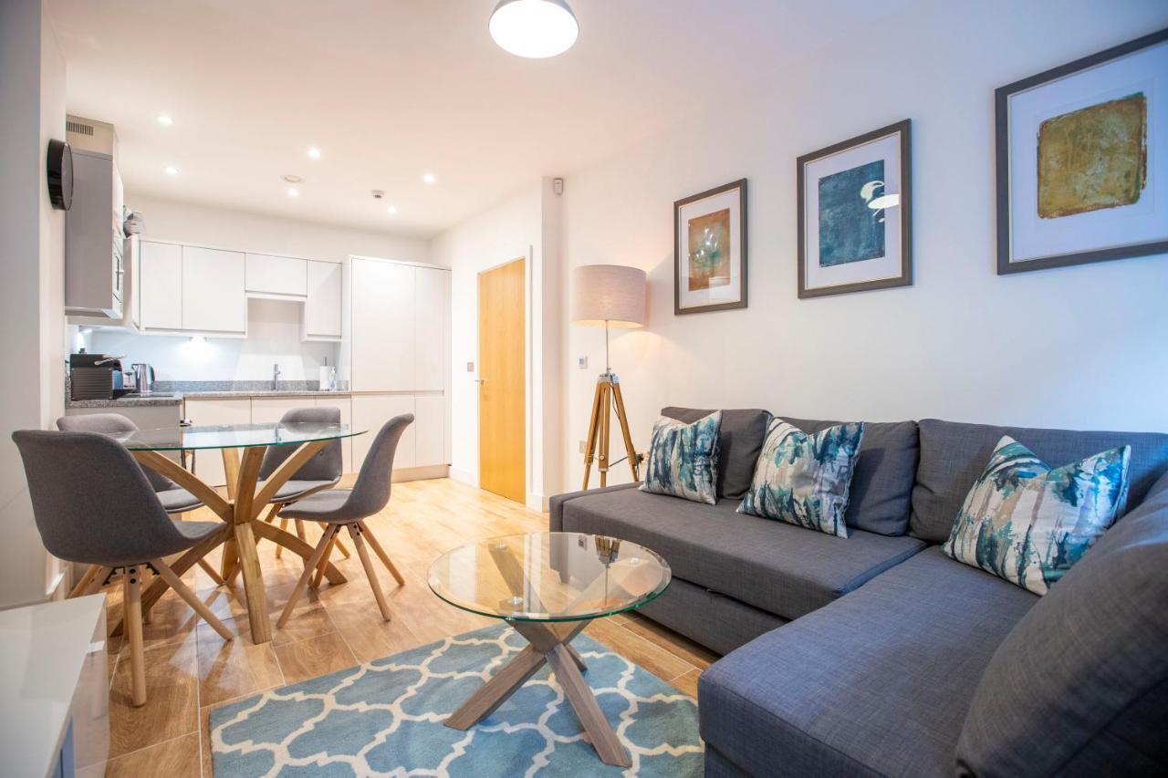 Urban Living's - The King Edward I Luxury In The Heart Of *
