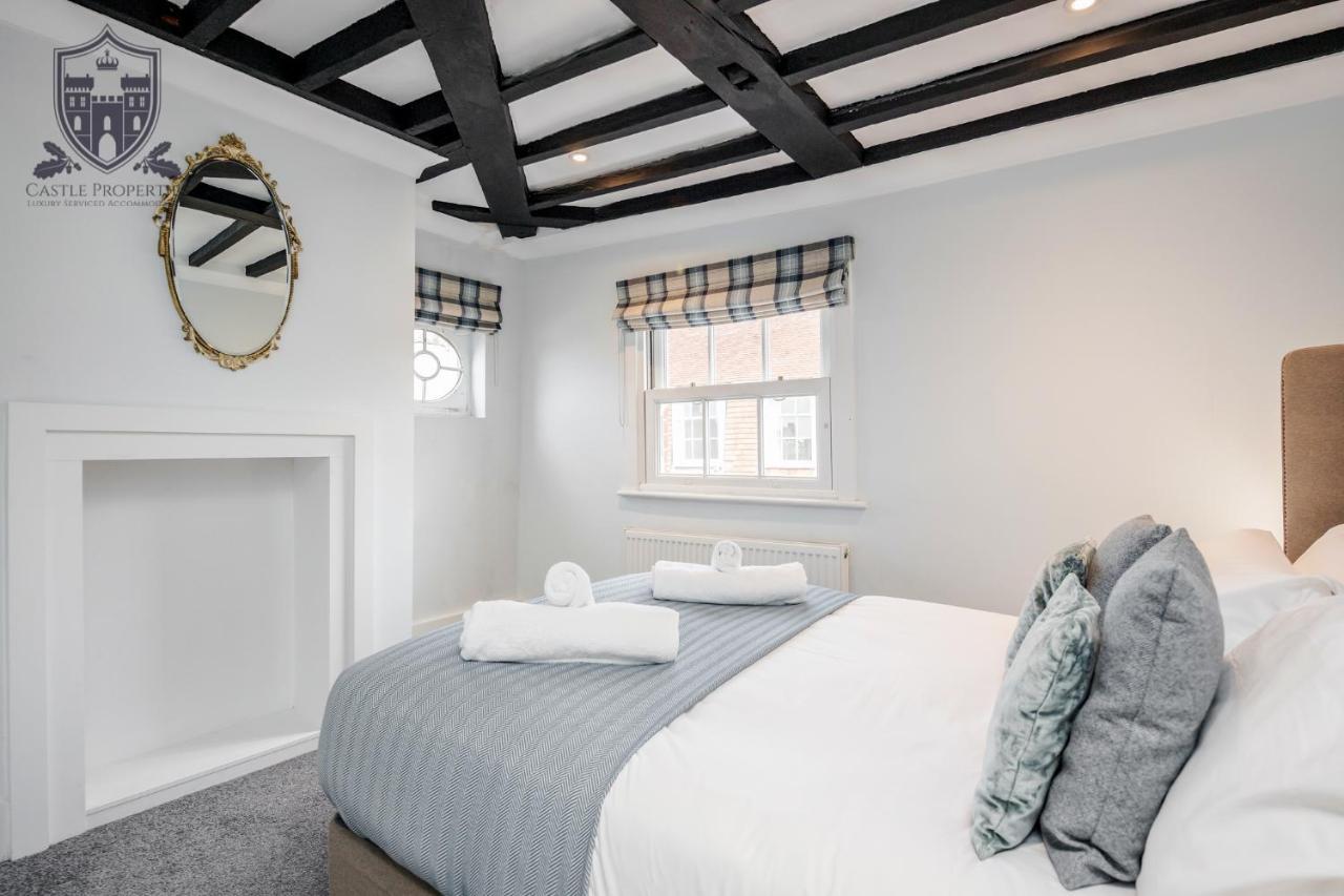 Castle Properties: The Sovereign 5 Bed Town House Apartment