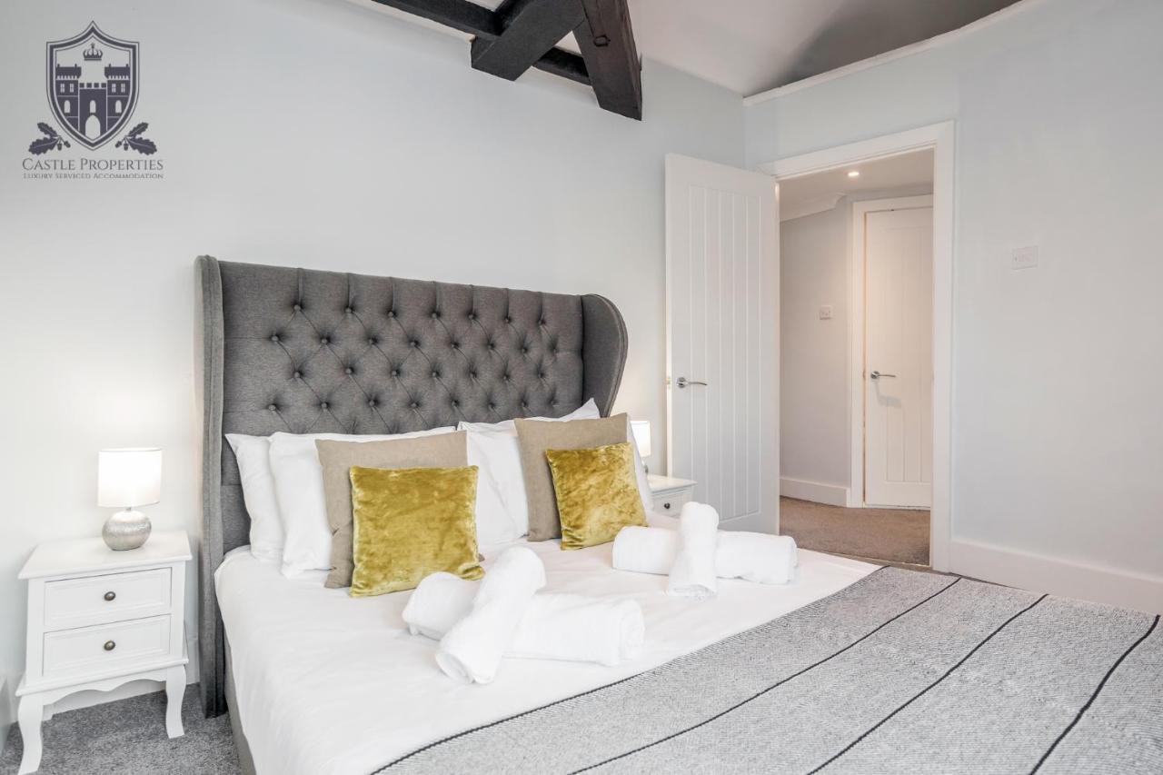 Castle Properties: The Sovereign 5 Bed Town House Apartment *