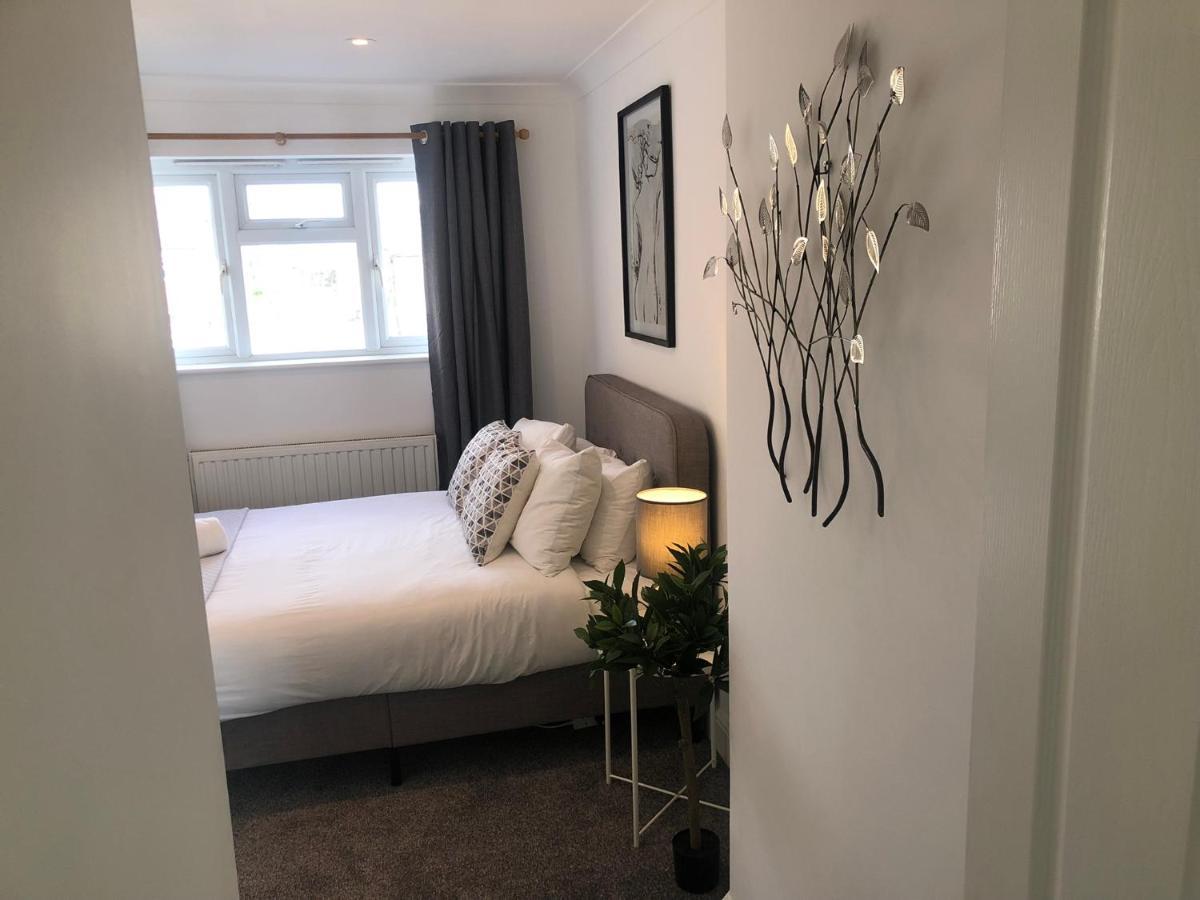 2 Bedroom In 33a *
