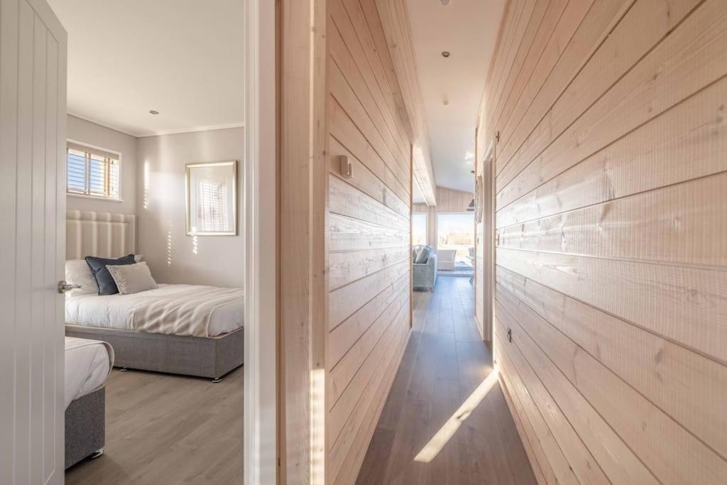 Stylish At Racecourse Marina Holiday home Windsor