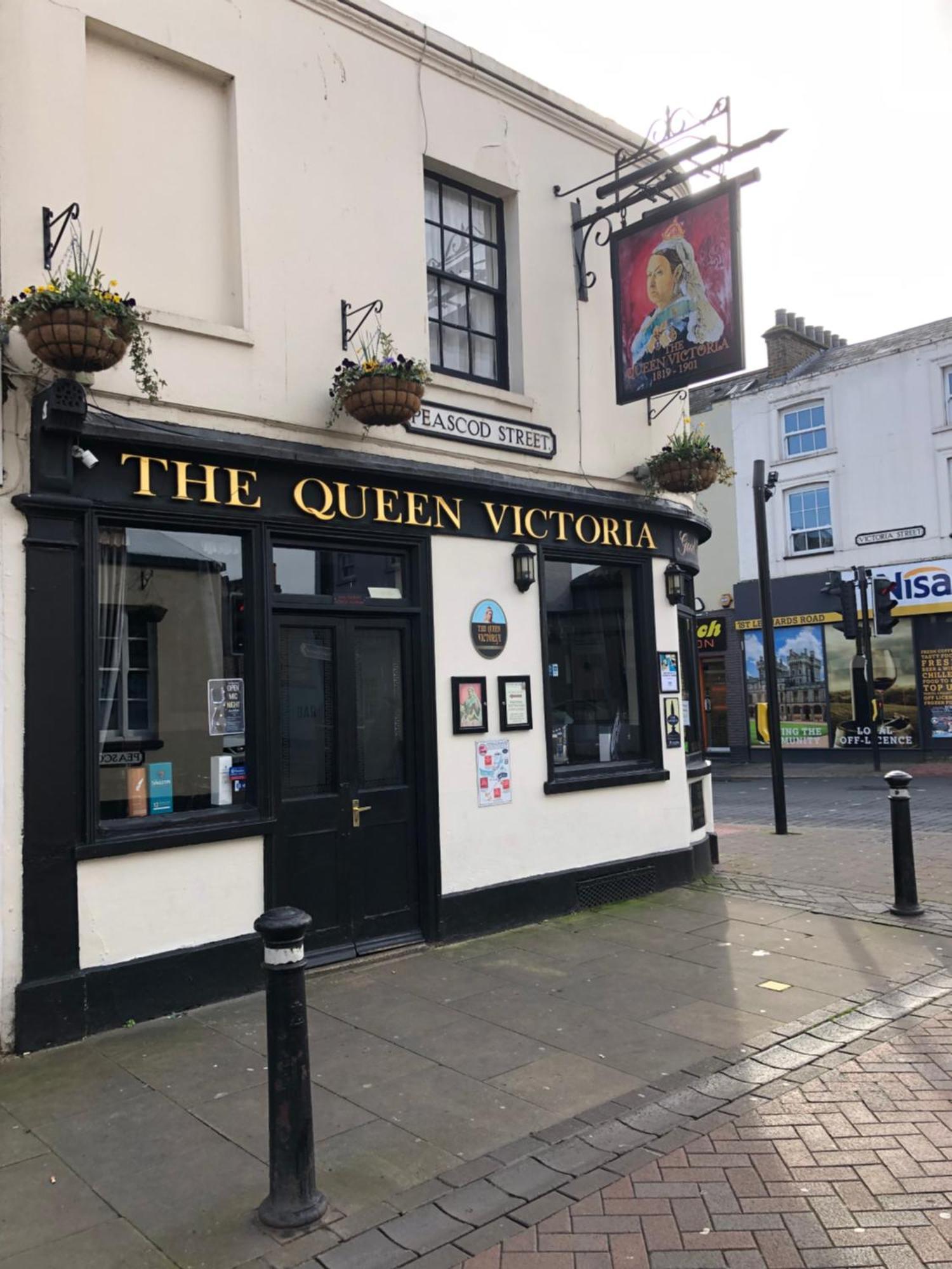 One Bed In Town Centre, 5 Min Walk To The Castle!! *