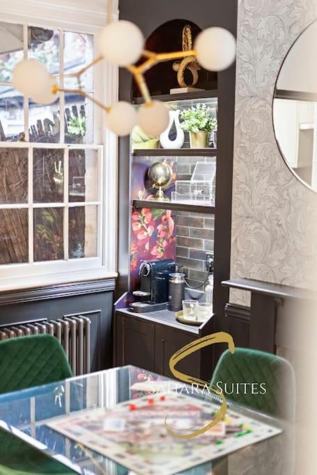 Monthly Escape - Retreat - Centre - Near Castle & Eton - Sleeps 4 Holiday home *