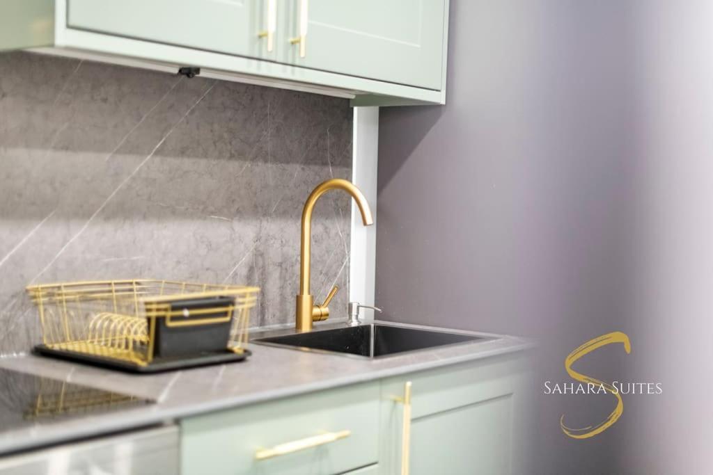 Monthly Escape - Retreat - Centre - Near Castle & Eton - Sleeps 4 Holiday home