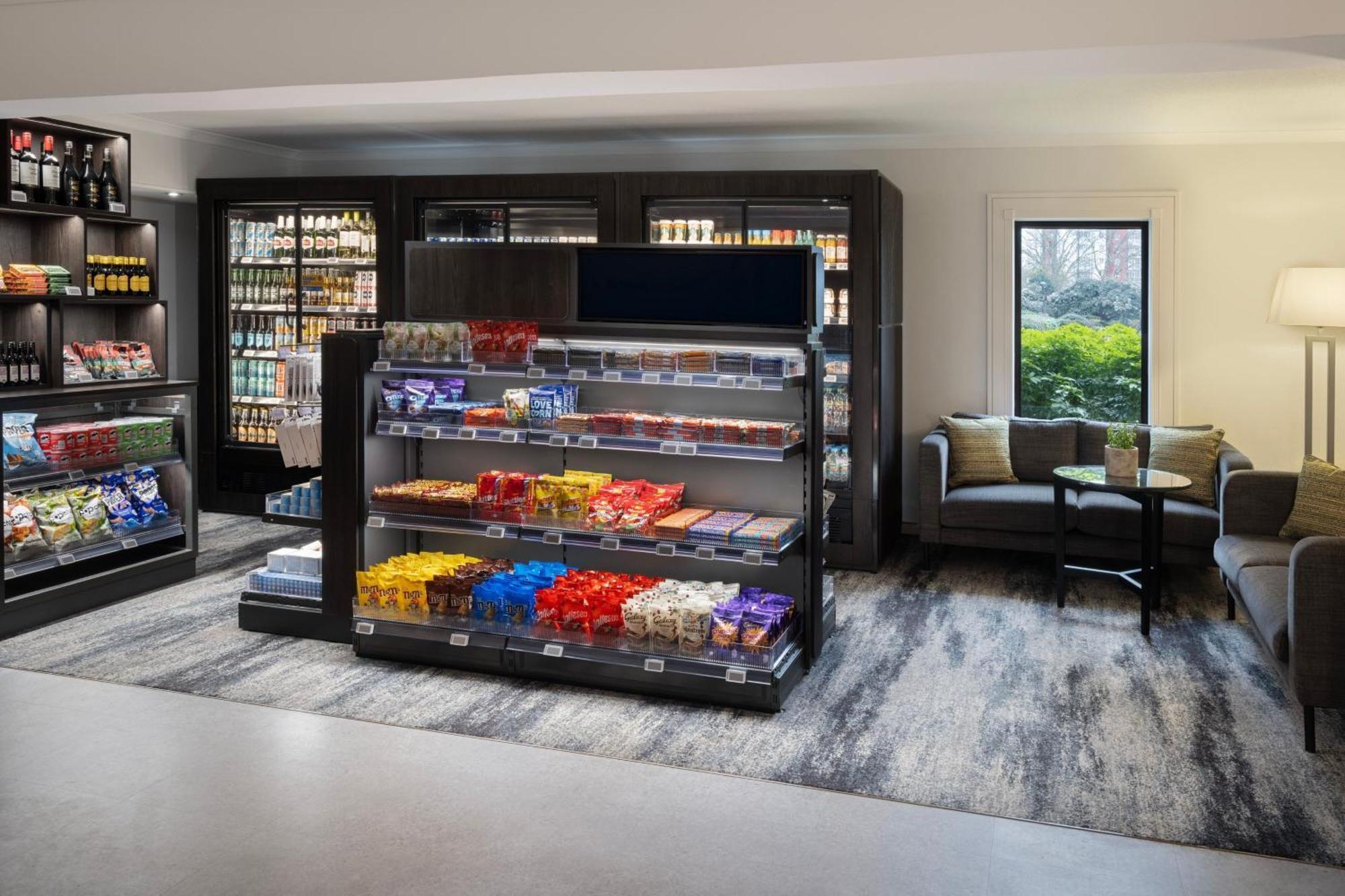 Delta By Marriott Heathrow Hotel 4*