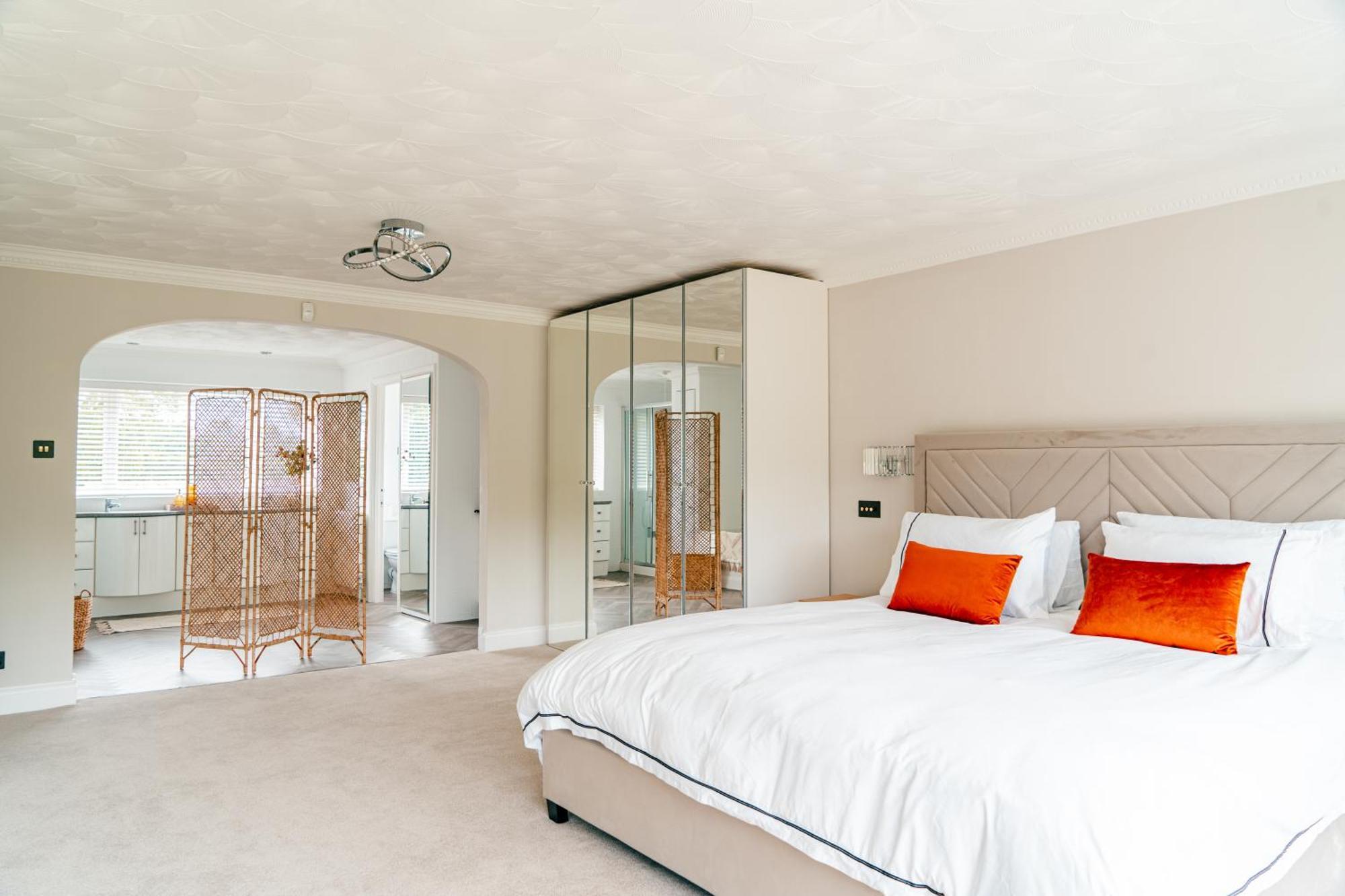 Holiday home Riverside Bliss In Windsor, 5 Bed, Secure Parking Windsor